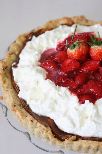 Tarta-de-fresas-y-frambuesas