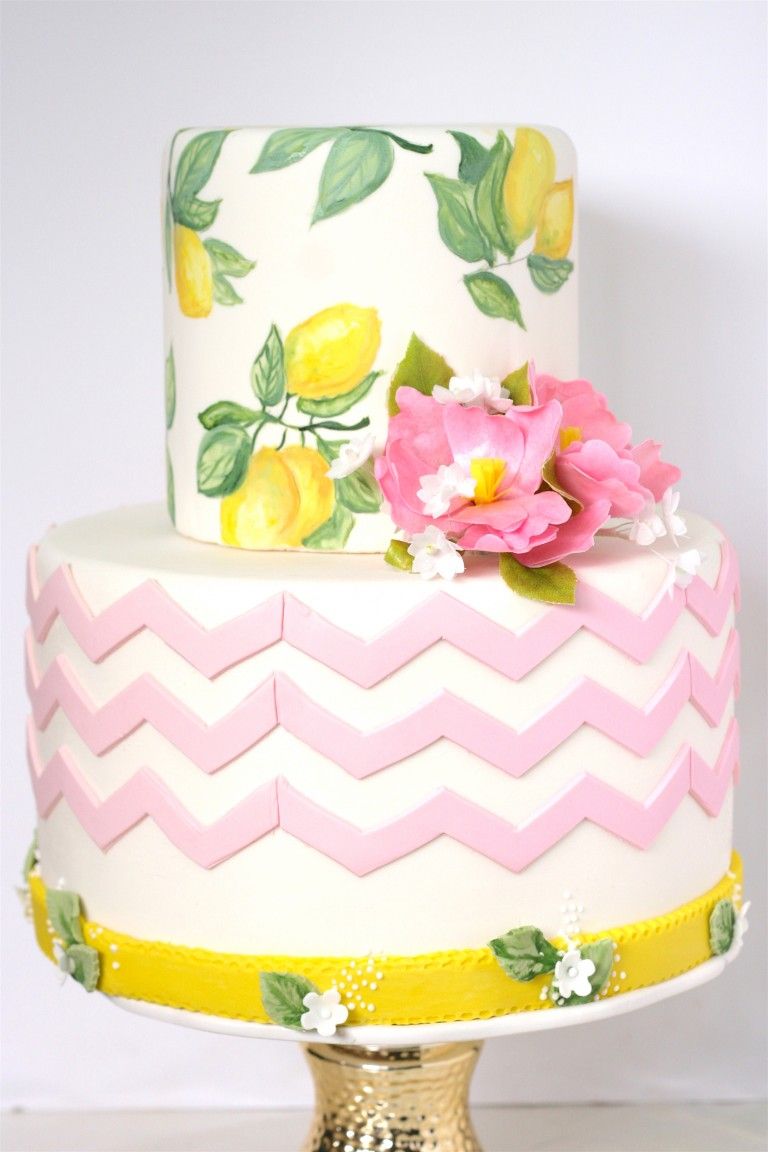 c-mo-hacer-un-pastel-de-chevron-con-fondant